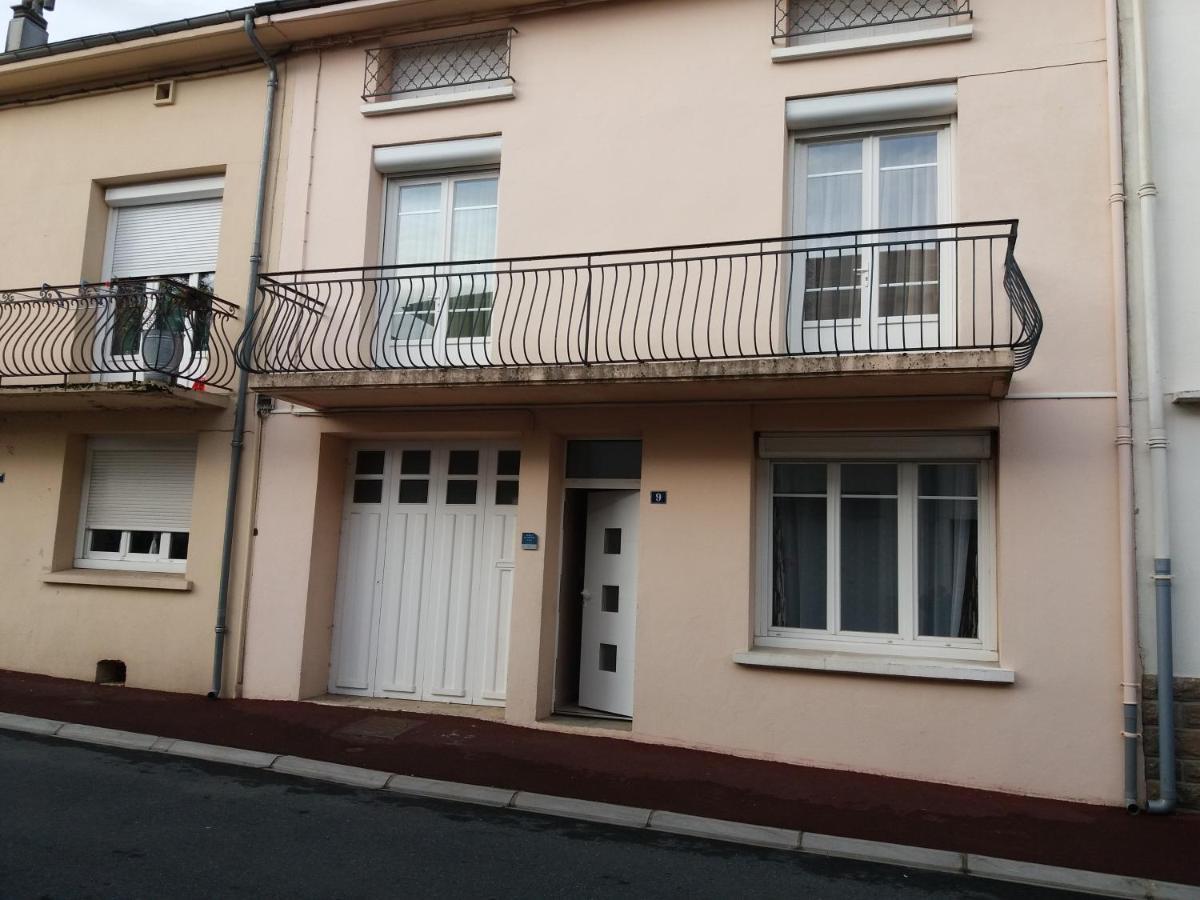 Gîte les hortensias au coeur de Lacaune Extérieur photo